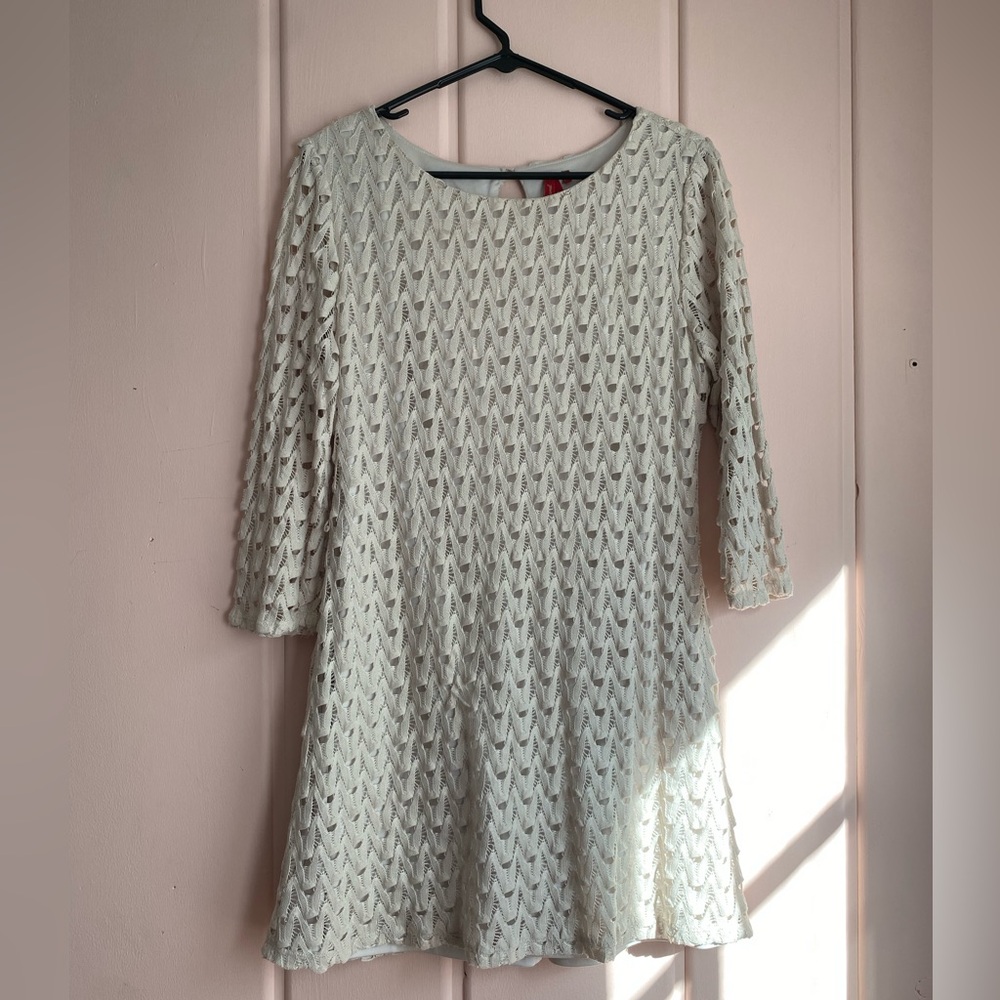 Red Camel Elegant Cream Lace Dress